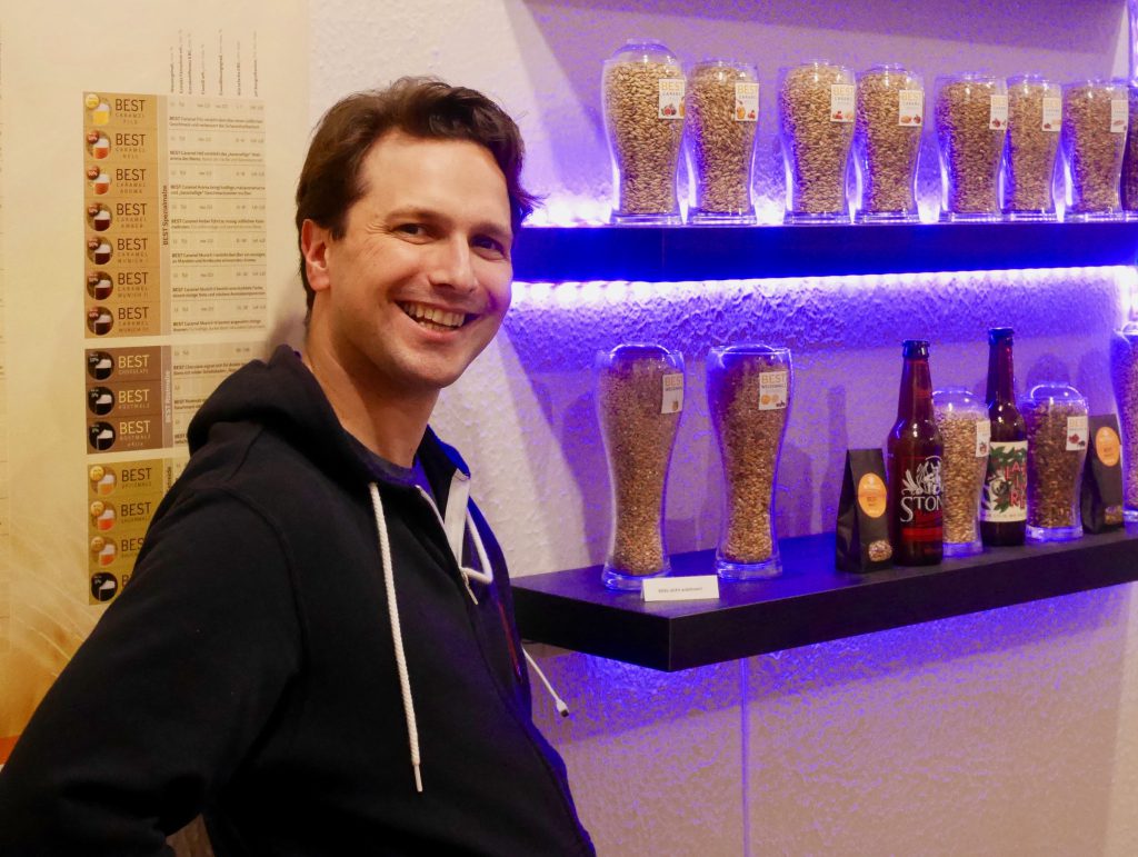 Brian Schlede, BrewCraft-Inhaber, für HHopcast, der Craft Beer Podcast,