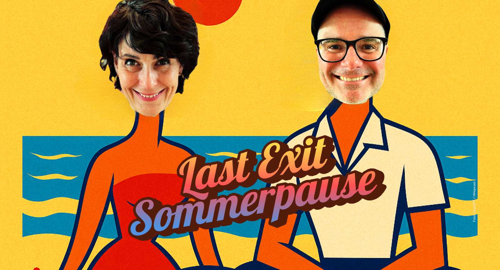 Montage: Regines und Stefans Kopf montiert auf zwei Körper, die am Strand sitzen. Grafisch gestaltet, Retro Look